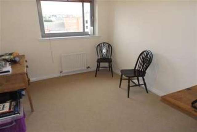  Image of 2 Bedroom Flat to rent at Dundee, DD1 3BN
