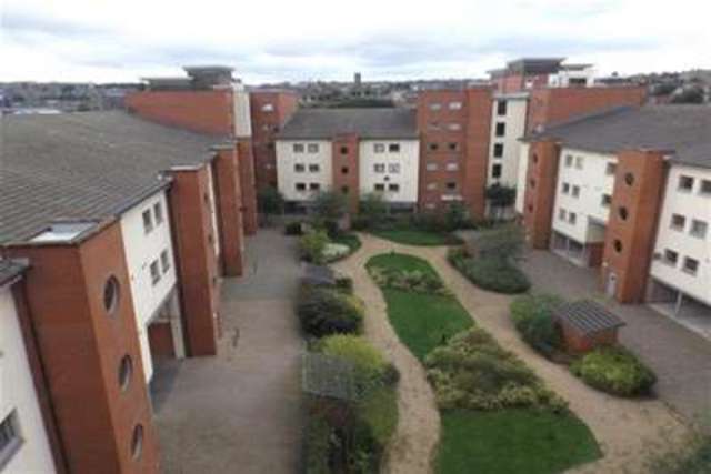  Image of 2 Bedroom Flat to rent at Dundee, DD1 3BN