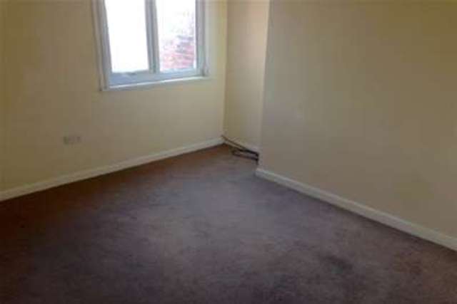  Image of 2 Bedroom Detached to rent at Ellesmere Port, CH65 2AW