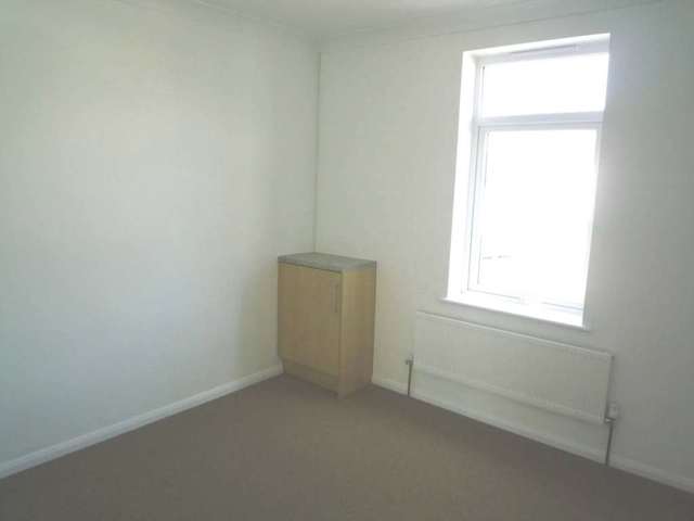  Image of 1 Bedroom Apartment to rent at Milton Road  Swanscombe, DA10 0LS