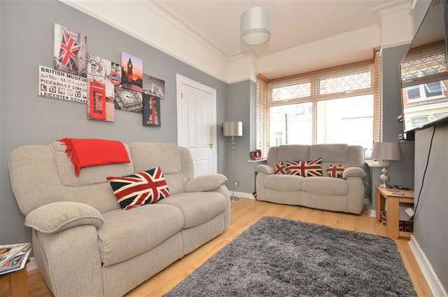  Image of 3 Bedroom Terraced for sale at Portsmouth Hampshire Portsmouth, PO2 8BS