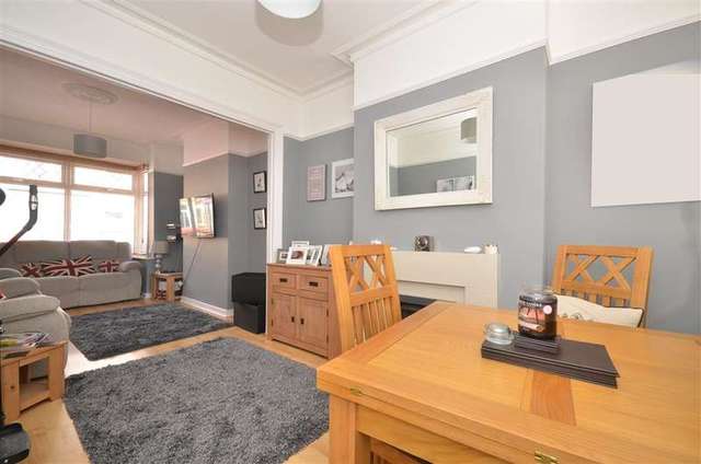  Image of 3 Bedroom Terraced for sale at Portsmouth Hampshire Portsmouth, PO2 8BS