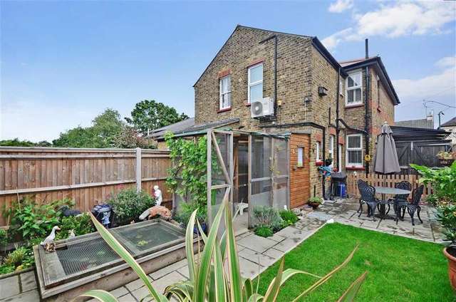  Image of 2 Bedroom Semi-Detached for sale at Sutton Surrey Sutton, SM1 4BX