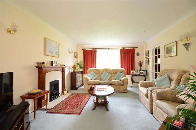  Image of 4 Bedroom Detached for sale at Rowlands Castle Hampshire Rowland