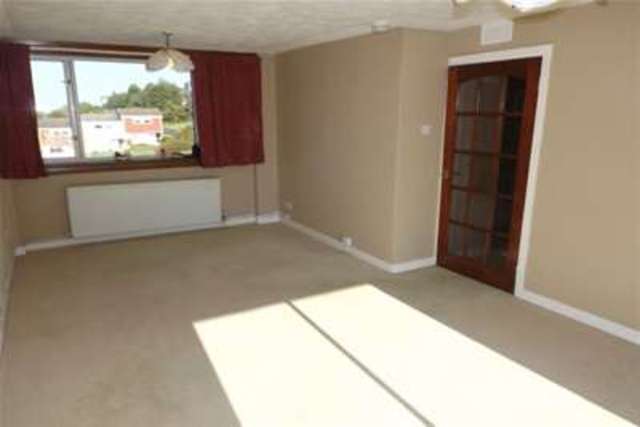  Image of 2 Bedroom Flat to rent at Glasgow, G75 9DB