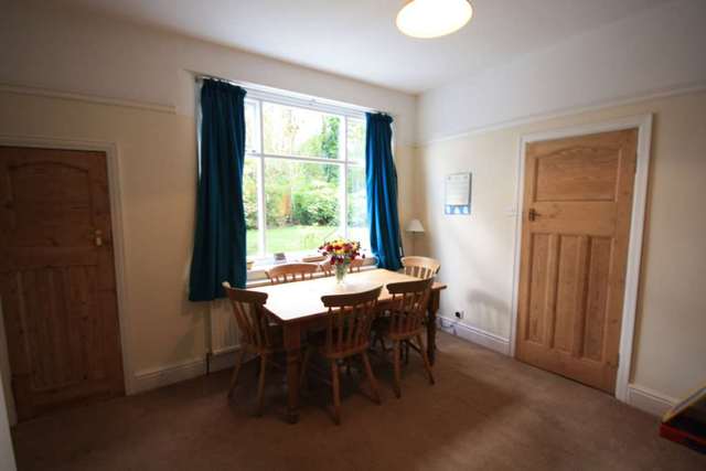  Image of 4 Bedroom Semi-Detached for sale at Perrymead Prestwich Manchester, M25 2QJ