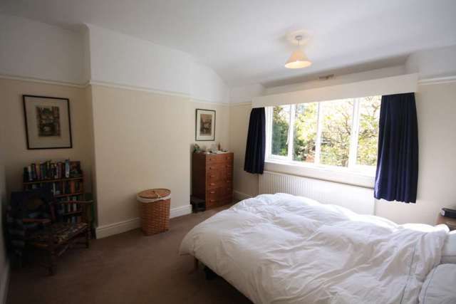  Image of 4 Bedroom Semi-Detached for sale at Perrymead Prestwich Manchester, M25 2QJ