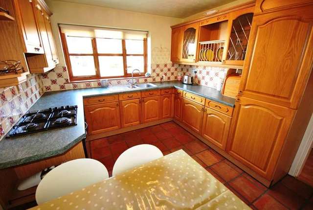  Image of 3 Bedroom Mews for sale at Gatley Cheadle Gatley, SK8 4GR