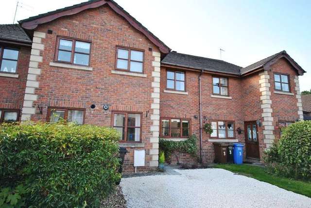  Image of 3 Bedroom Mews for sale at Gatley Cheadle Gatley, SK8 4GR