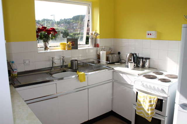  Image of 4 Bedroom Town House to rent at Frodsham, WA6 6PT