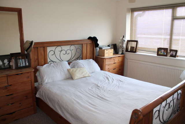  Image of 4 Bedroom Town House to rent at Frodsham, WA6 6PT