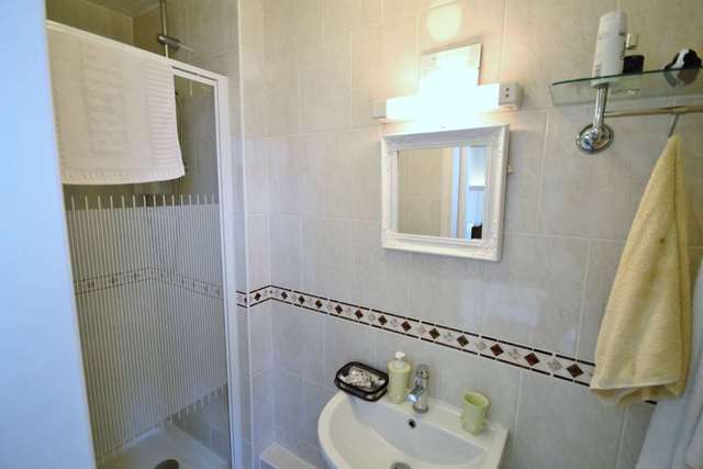  Image of 8 Bedroom Detached for sale at South Terrace  Littlehampton, BN17 5LJ