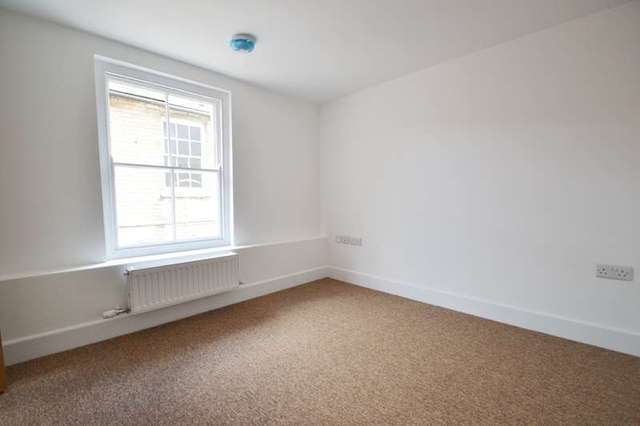  Image of 1 Bedroom Flat to rent at Wareham, BH20 4QX