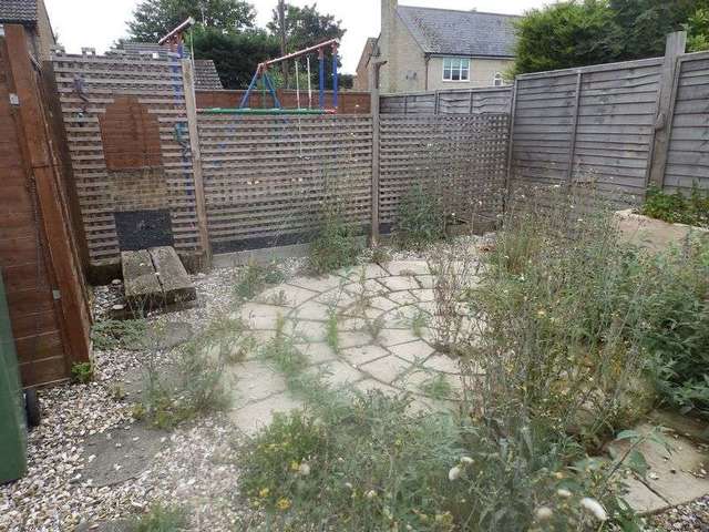  Image of 3 Bedroom Semi-Detached to rent at West Mill Lane Cricklade Swindon, SN6 6JL