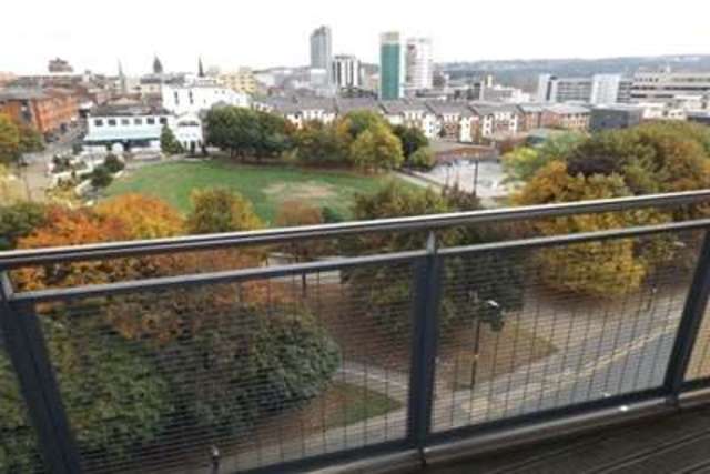  Image of 2 Bedroom Flat to rent at Sheffield, S1 4JQ