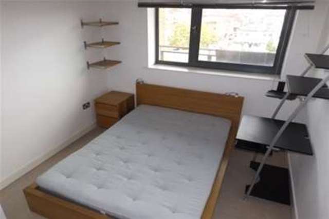  Image of 2 Bedroom Flat to rent at Sheffield, S1 4JQ