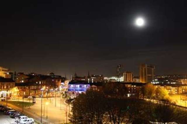  Image of 2 Bedroom Flat to rent at Sheffield, S1 4JQ