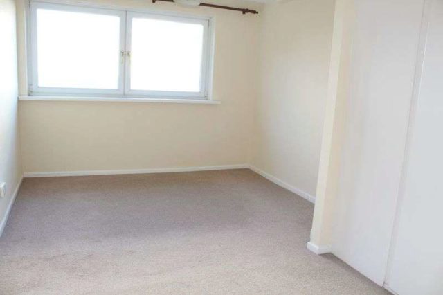 Grove Park Road Weston-Super-Mare 1 bedroom Flat to rent BS23