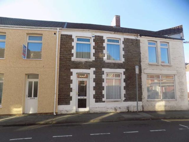 Leslie Street Port Talbot 3 bedroom Terraced for sale SA12