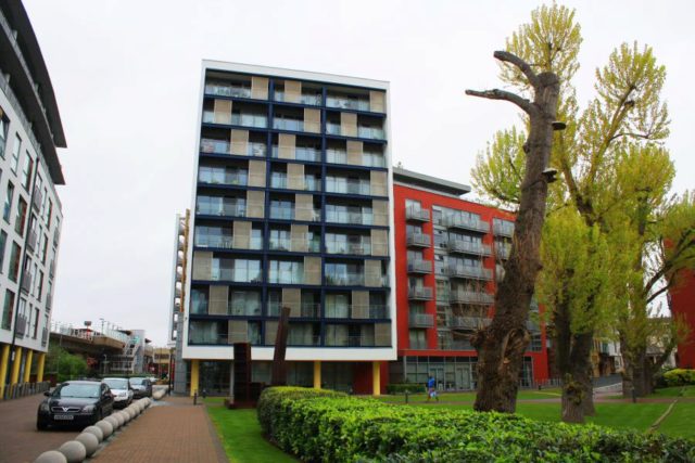 Deals gateway deptford bridge