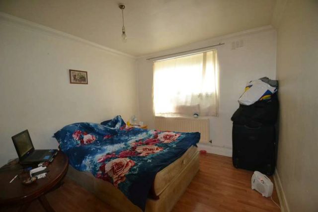 Clive Court Neasden 3 bedroom Flat for sale NW10