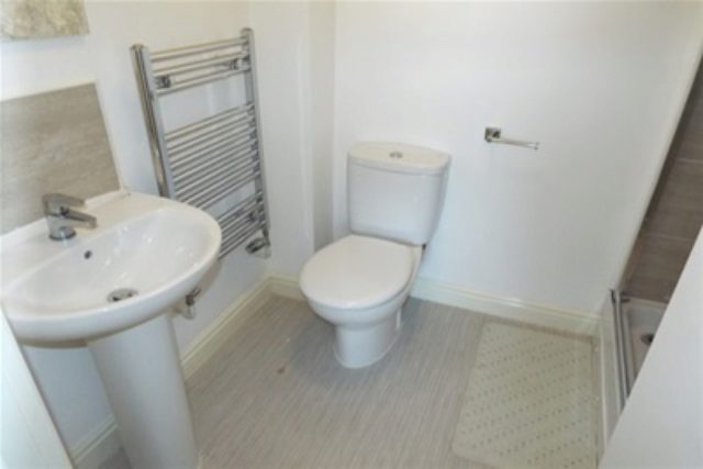 Ross Walk Leicester 2 bedroom Property to rent LE4