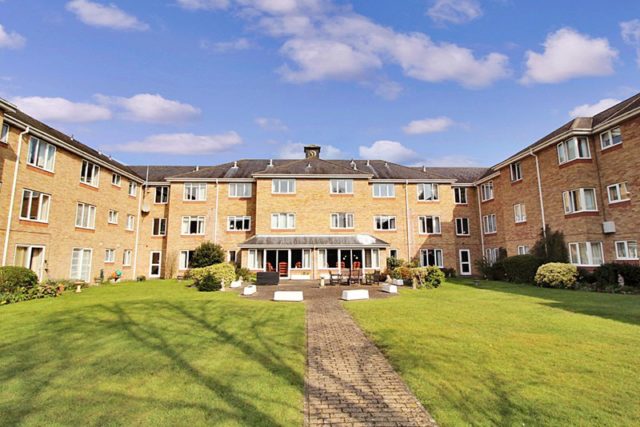 Cryspen Court Bury St. Edmunds 1 bedroom Retirement Property for sale IP33