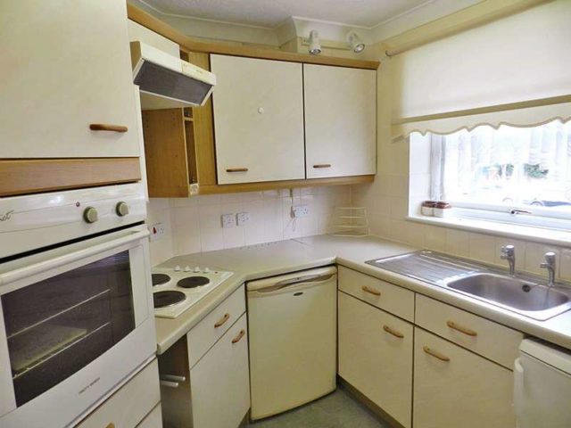 Granville Road Eastbourne 2 bedroom Retirement Property for sale BN20