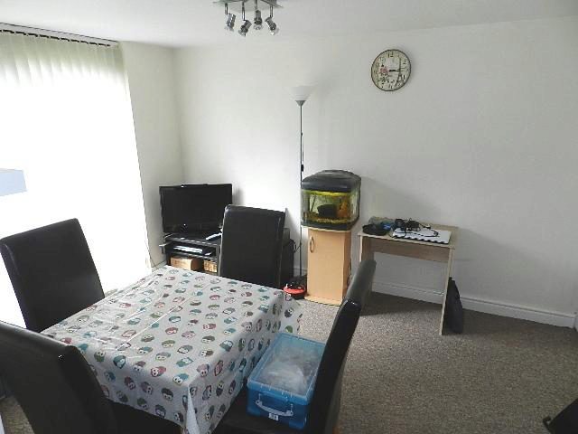 Severn Road Warrington 3 bedroom Semi-Detached to rent WA3