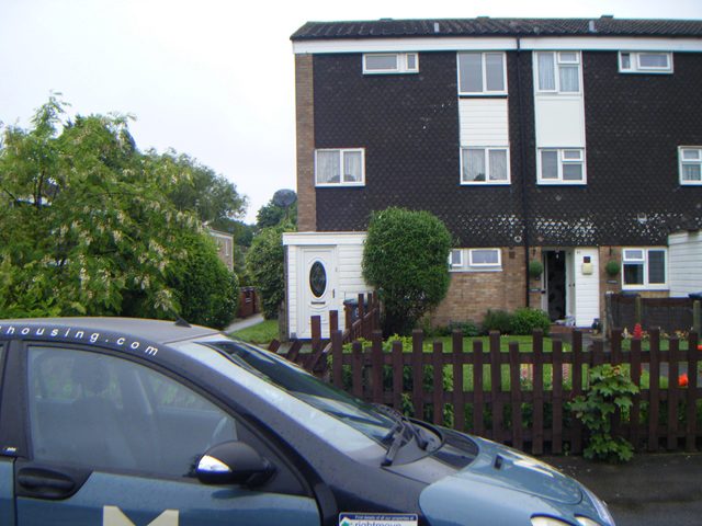Arbor Way Birmingham 3 bedroom End of Terrace to rent B37