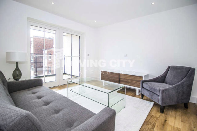 Leinster Avenue Mortlake 2 bedroom Flat for sale SW14