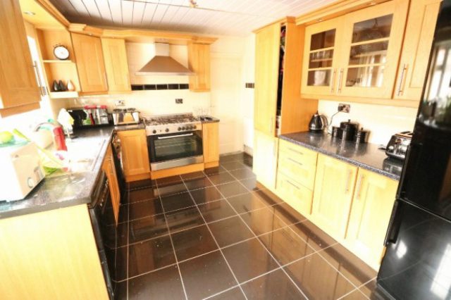 Bungalows For Sale In Birmingham Buy Bungalows In