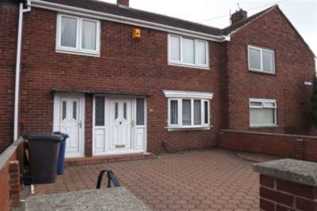 Girtin Road South Shields 3 bedroom Detached to rent NE34