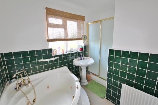  Image of 6 Bedroom Detached for sale at Iddesleigh Road, Winton Banks, Bournemouth
