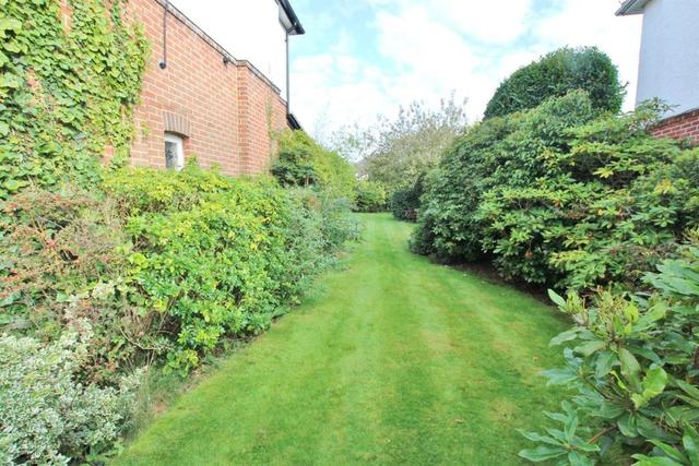  Image of 6 Bedroom Detached for sale at Iddesleigh Road, Winton Banks, Bournemouth
