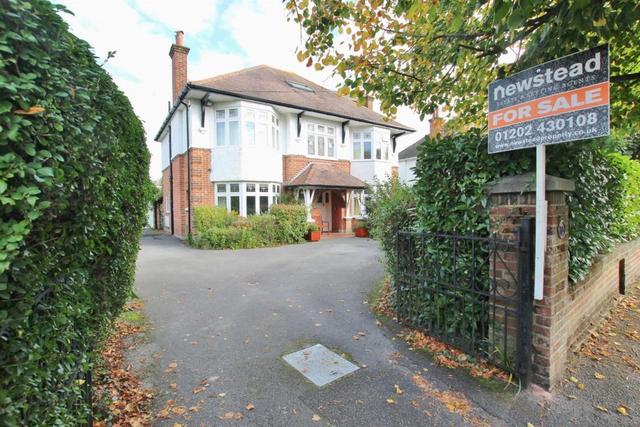  Image of 6 Bedroom Detached for sale at Iddesleigh Road, Winton Banks, Bournemouth