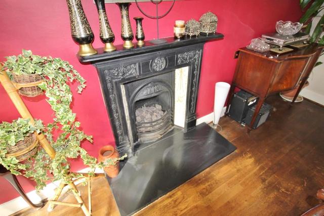  Image of 6 Bedroom Detached for sale at Iddesleigh Road, Winton Banks, Bournemouth