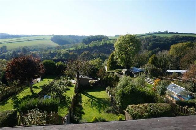  Image of 3 Bedroom Cottage for sale at Lodge Hill, Liskeard, Cornwall