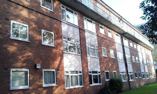  Image of 1 Bedroom Flat for sale at Malcom Court