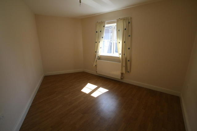  Image of 2 Bedroom Flat for sale at Caldmore Road, Walsall
