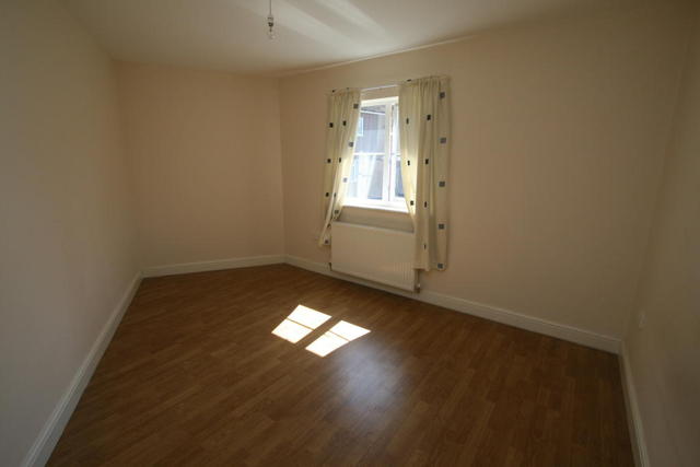 Image of 2 Bedroom Flat for sale at Caldmore Road, Walsall