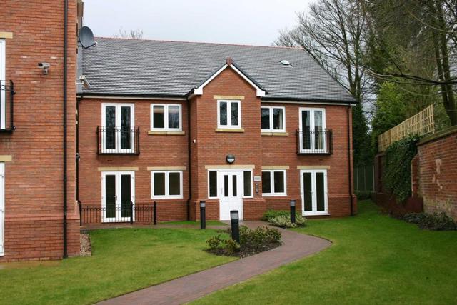  Image of 2 Bedroom Flat to rent at 84 Mellish Road, Walsall