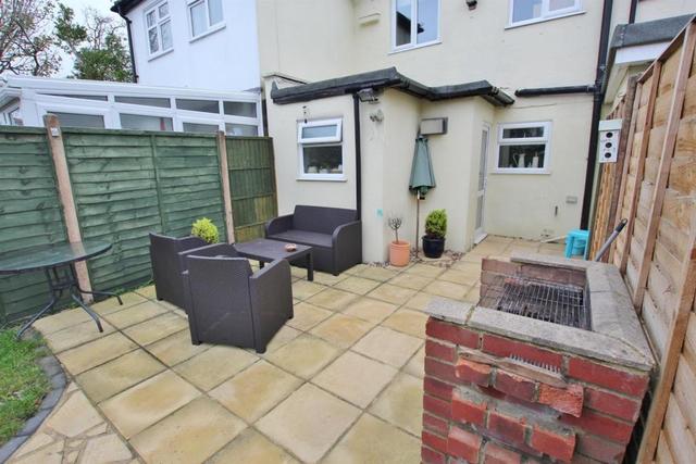  Image of 3 Bedroom Terraced for sale at Portfield Close, Christchurch
