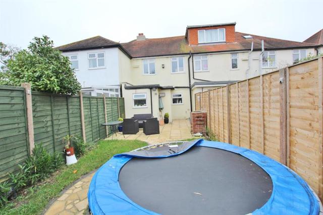  Image of 3 Bedroom Terraced for sale at Portfield Close, Christchurch