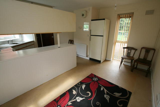  Image of 3 Bedroom Terraced for sale at Bowling Green Close, Wednesbury