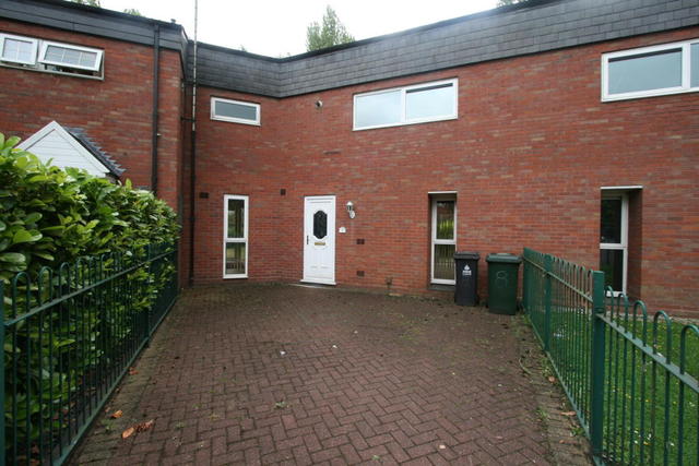  Image of 3 Bedroom Terraced for sale at Bowling Green Close, Wednesbury