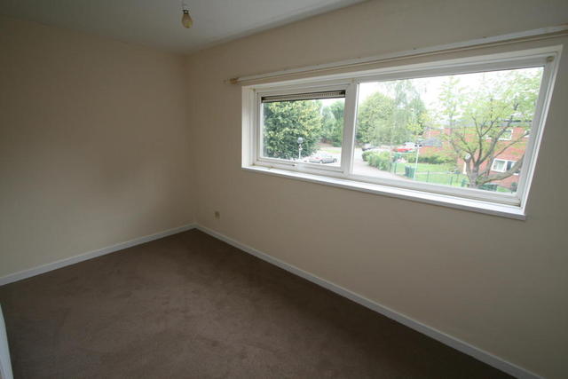 Image of 3 Bedroom Terraced for sale at Bowling Green Close, Wednesbury