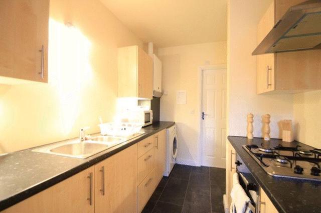  Image of 2 Bedroom Flat to rent at Meyrick Road, Stafford ST17