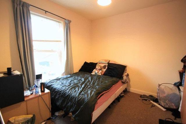  Image of 2 Bedroom Flat to rent at Meyrick Road, Stafford ST17