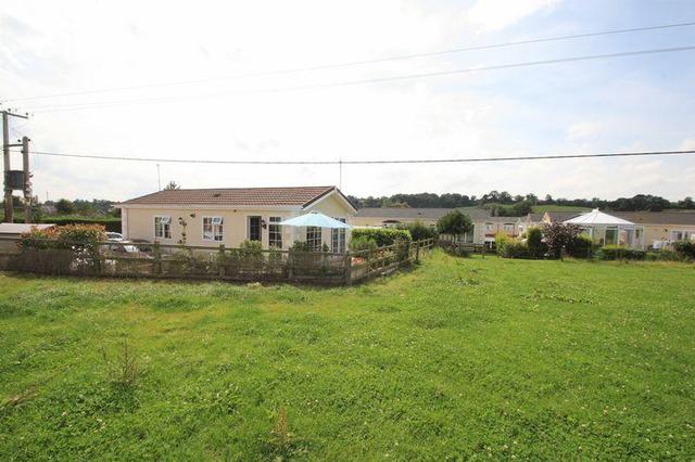  Image of 2 Bedroom Retirement Property for sale at Yew Tree Park, Nr. Stone, Staffs,  ST5 4EN